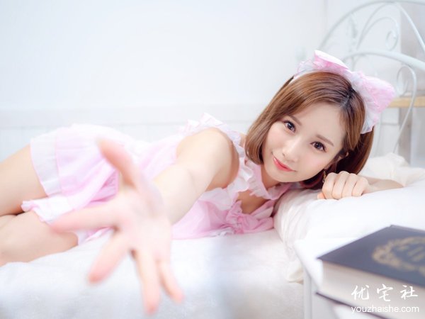 <br />
<b>Warning</b>:  array_search() expects parameter 2 to be array, boolean gi